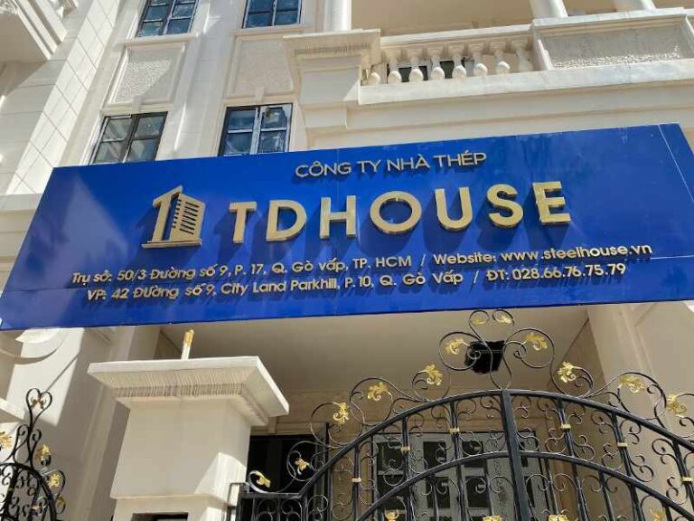 Biển hiệu alu đẹp và bắt mắt với chất liệu đặc biệt.