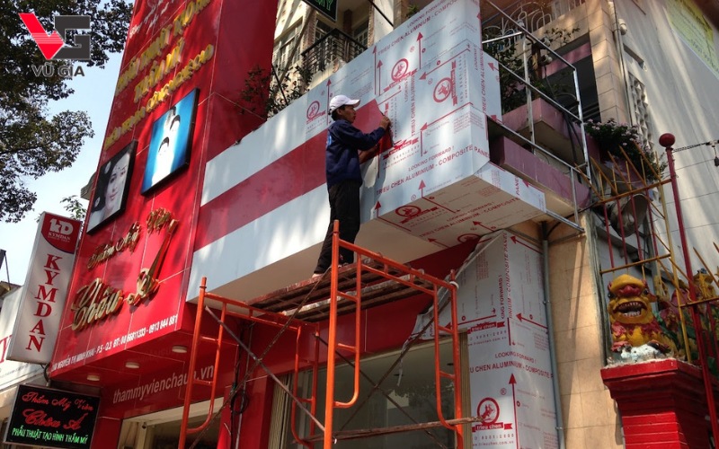 Chất liệu Alu phù hợp với nhiều ngành nghề khác nhau nên rất được ưa chuộng