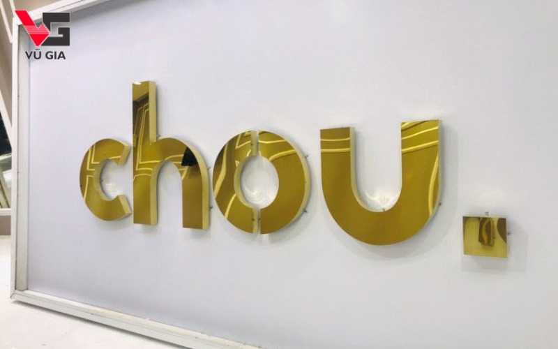 Làm bảng hiệu giá rẻ chất lượng với chữ inox nổi