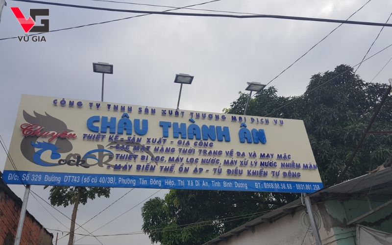 Bảng hiệu giúp tăng độ nhận diện thương hiệu của cửa hàng